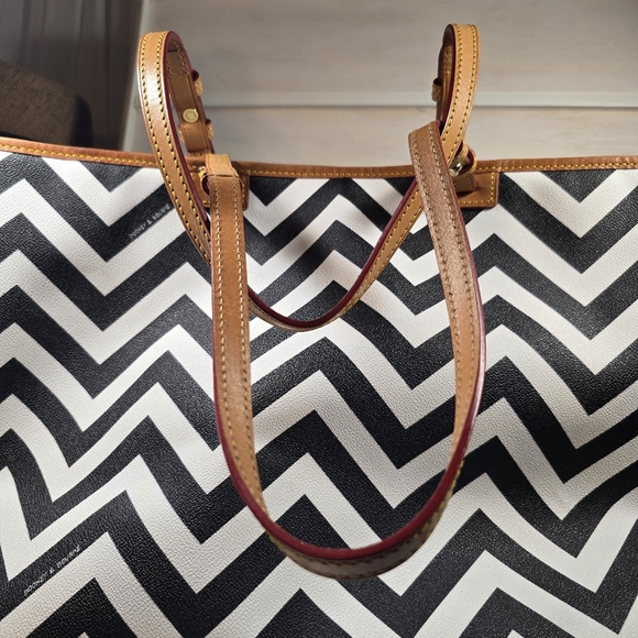 Dooney & Bourke  leather tote - Picture 8 of 16